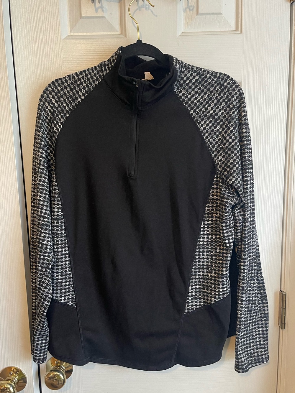 Women’s Athletic Works 1/4 Zip Active Pullover Top - Size XL (16-18)